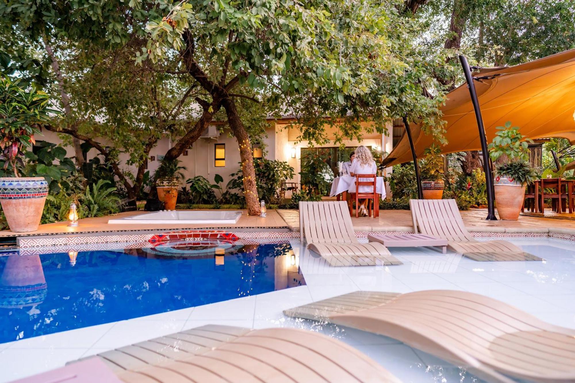 Shongwe Oasis Hotel Victoria Falls Kültér fotó